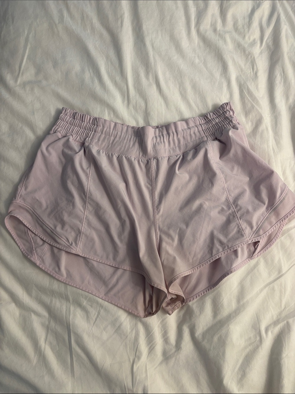 Lululemon Hotty Hot High Rise Lined Short 2.5
